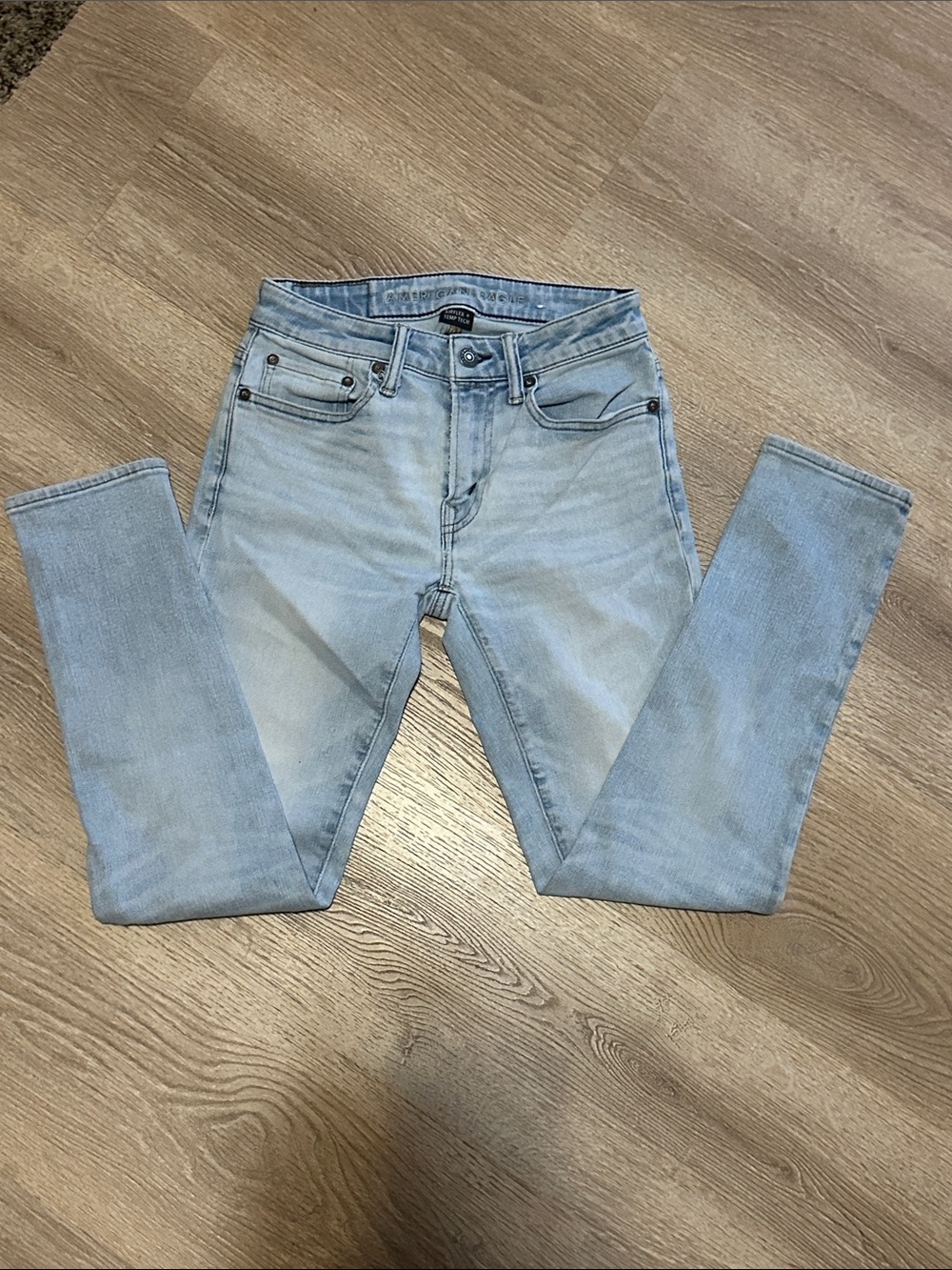 American Eagle Outfitters Light Wash Skinny Jeans